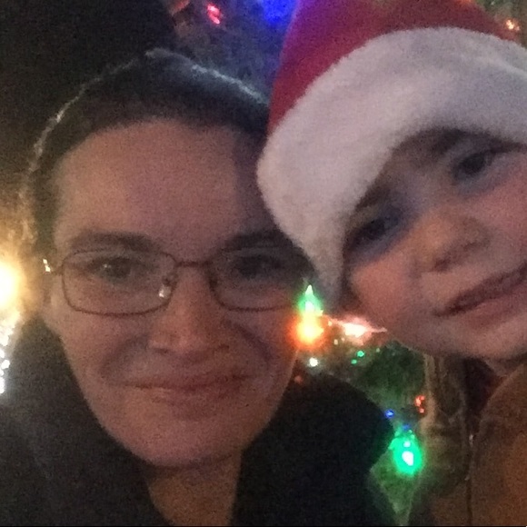 Meet your Posher, Katy - Picture 1 of 1